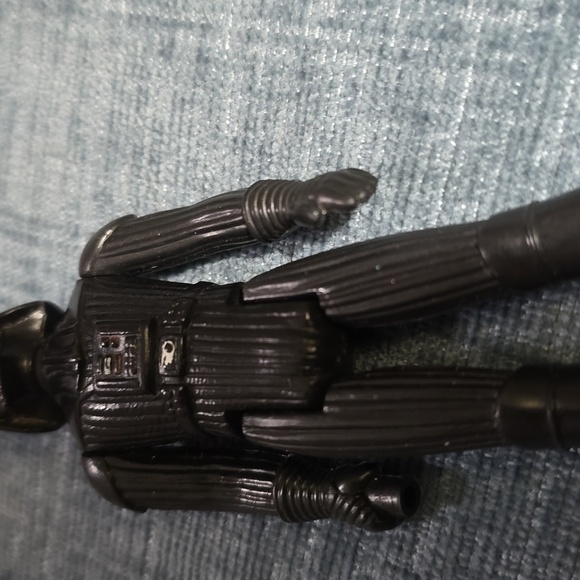 Vintage Kenner 1977 Star Wars Darth Vader Action Figure - Picture 3 of 8